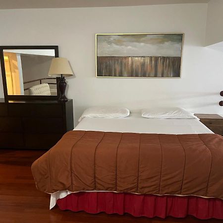 Full Loft Apartment Near Omni Hotel Нью-Хейвен Экстерьер фото