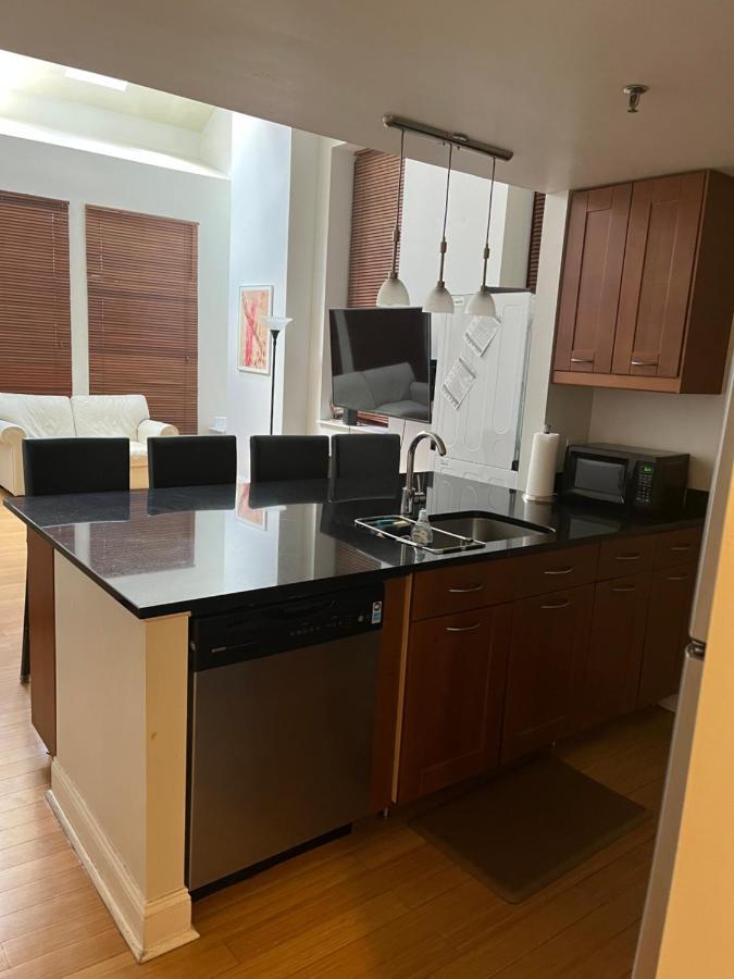 Full Loft Apartment Near Omni Hotel Нью-Хейвен Экстерьер фото